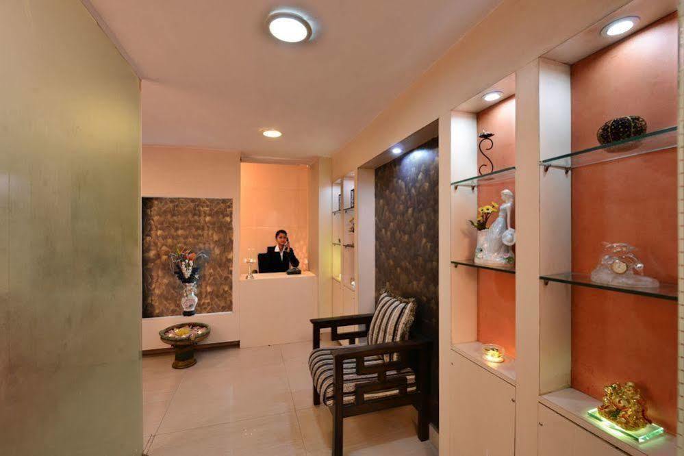 Hôtel Ashiana Regency à Shimla Extérieur photo